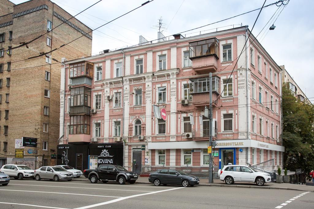 Cozy Apartment In Centre Of Kiev Exterior photo